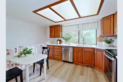 22121 4th Avenue SE, Bothell, WA 98021 - Photo 3