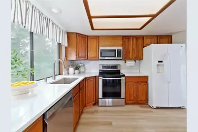 22121 4th Avenue SE, Bothell, WA 98021 - Photo 5