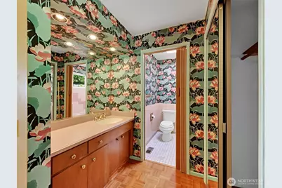455 Seneca Avenue NW, Renton, WA 98057 - Photo 17