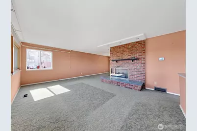 455 Seneca Avenue NW, Renton, WA 98057 - Photo 5