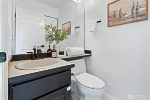 3802 25th Ave W, Seattle, WA 98199 - Photo 9