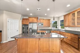 394 Lars Ln, Wenatchee, WA 98801 - Photo 17