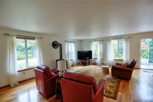 5813 Boston Harbor Rd NE, Olympia, WA 98506 - Photo 11