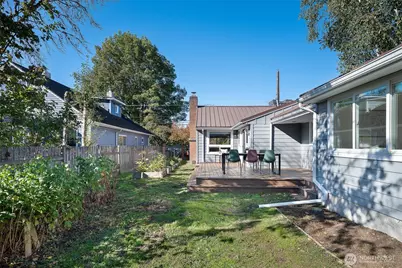 8308 14th Avenue NW, Seattle, WA 98117 - Photo 29