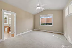 9329 Hebner Ave SE, Snoqualmie, WA 98065 - Photo 9