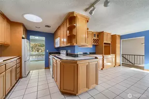 1708 SE 16th Pl, Renton, WA 98055 - Photo 7