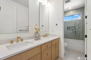 2815 W Elmore St, Seattle, WA 98199 - Photo 29