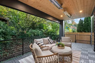 2815 W Elmore St, Seattle, WA 98199 - Photo 13