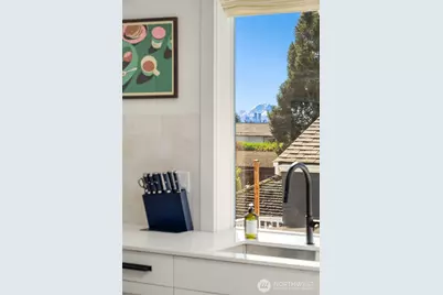 7736 30th Avenue NW #B, Seattle, WA 98117 - Photo 17