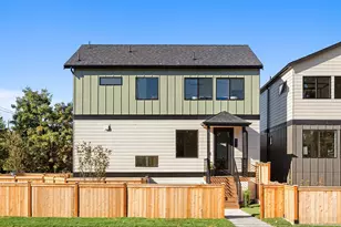 3314 W Dravus St, Seattle, WA 98199 - Photo 13