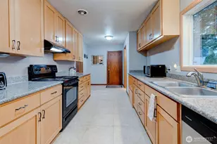 1114 NE 129th St, Vancouver, WA 98685 - Photo 9