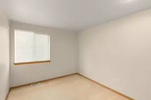 709 SW 323rd St, Federal Way, WA 98023 - Photo 13