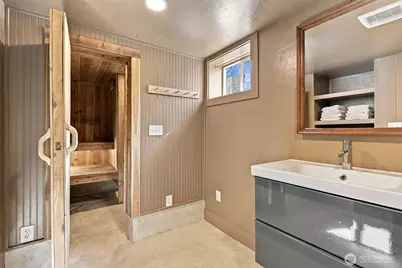954 Park Street, Woodland, WA 98674 - Photo 31