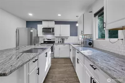 9207 144th Street E, Puyallup, WA 98375 - Photo 9