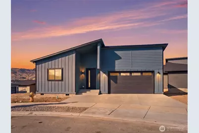 242 NW Chinook Way, East Wenatchee, WA 98802 - Photo 1