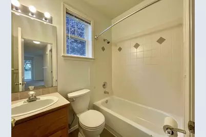 9505 8th Avenue NW, Seattle, WA 98117 - Photo 11