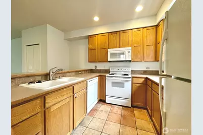 9505 8th Avenue NW, Seattle, WA 98117 - Photo 5