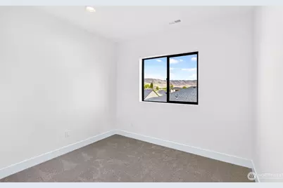563 S Oasis Loop, East Wenatchee, WA 98802 - Photo 27