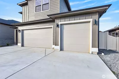 563 S Oasis Loop, East Wenatchee, WA 98802 - Photo 3