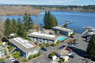 17404 NE 45th St, Redmond, WA 98052 - Photo 1