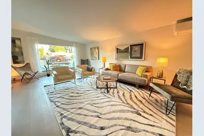 20405 3rd Avenue S, Seattle, WA 98198 - Photo 3