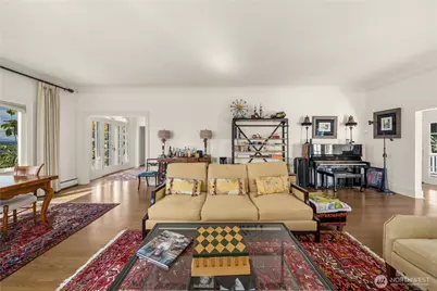 3233 Magnolia Boulevard W, Seattle, WA 98199 - Photo 19