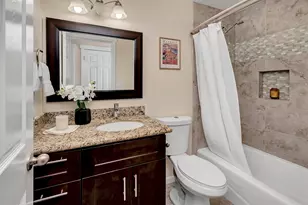 10118 NE 198th Pl, Bothell, WA 98011 - Photo 9