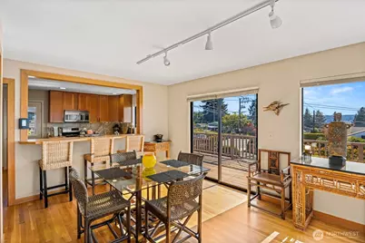 2139 E 17th Street, Bremerton, WA 98310 - Photo 13