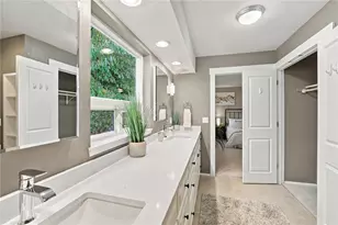 9526 4th Ave NE, Seattle, WA 98115 - Photo 17