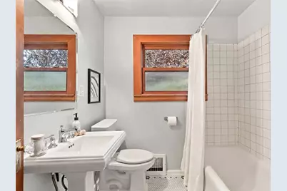 4237 2nd Avenue NE, Seattle, WA 98105 - Photo 21