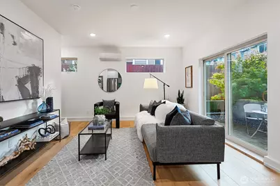 2639 41st Avenue SW #B, Seattle, WA 98116 - Photo 3