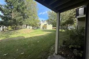 2020 Grant Ave S, Renton, WA 98055 - Photo 13