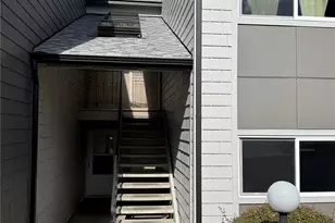 2020 Grant Ave S, Renton, WA 98055 - Photo 1