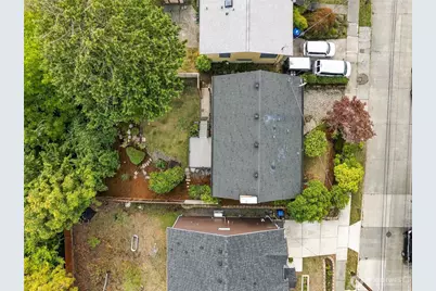 9306 52nd Avenue S, Seattle, WA 98118 - Photo 31