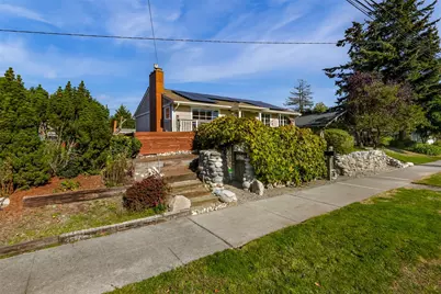 1914 10th Street, Anacortes, WA 98221 - Photo 5