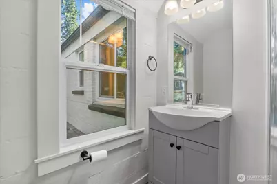 20037 15th Avenue NE, Shoreline, WA 98155 - Photo 25