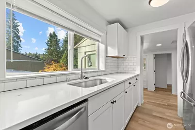 20037 15th Avenue NE, Shoreline, WA 98155 - Photo 11