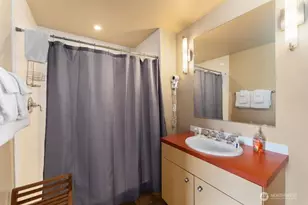 2220 W Woodin Ave, Chelan, WA 98816 - Photo 15