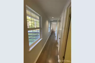 7100 Lincoln Parkway SW, Seattle, WA 98136 - Photo 5