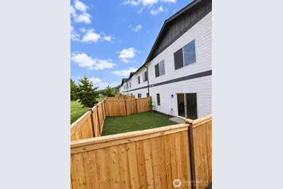 7921 Jensen Farm Ln, Arlington, WA 98223 - Photo 3