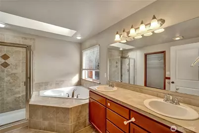 23719 17th Avenue W, Bothell, WA 98021 - Photo 19