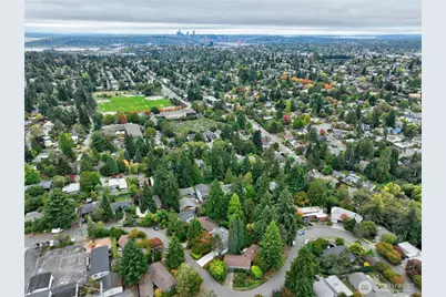 8515 27th Avenue NE, Seattle, WA 98115 - Photo 35