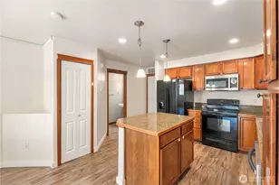 906 116th Pl SE, Everett, WA 98208 - Photo 11