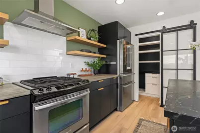 6534 42nd Avenue SW #B, Seattle, WA 98136 - Photo 15