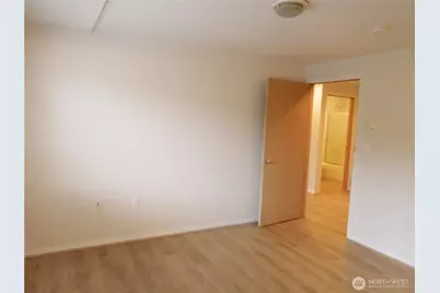 214 W McGraw Street #201, Seattle, WA 98119 - Photo 15