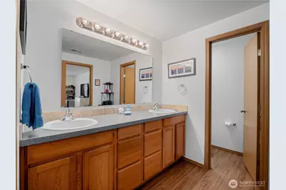 14220 50th Avenue E, Tacoma, WA 98446 - Photo 17