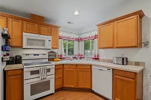 14220 50th Ave E, Tacoma, WA 98446 - Photo 9