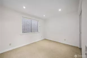 2028 Waverly Pl N, Seattle, WA 98109 - Photo 13