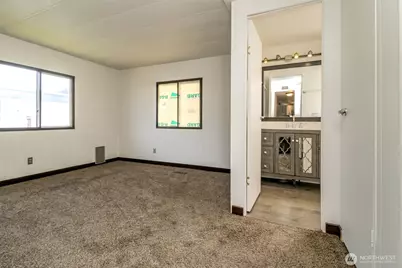 15218 50th Street E #40, Sumner, WA 98390 - Photo 25