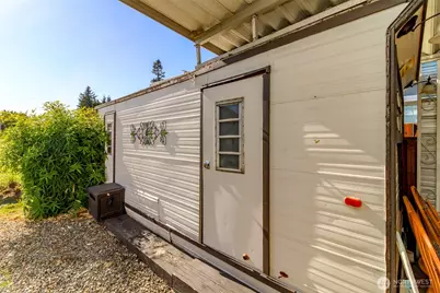 15218 50th Street E #40, Sumner, WA 98390 - Photo 35